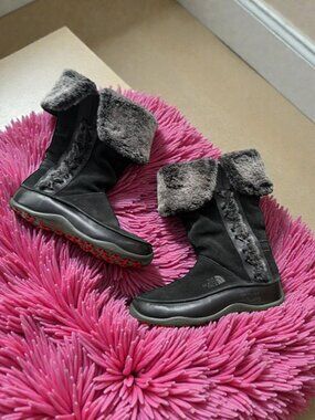 THE NORTH FACE Women's Primaloft Insulated Black Winter Boots Size 7